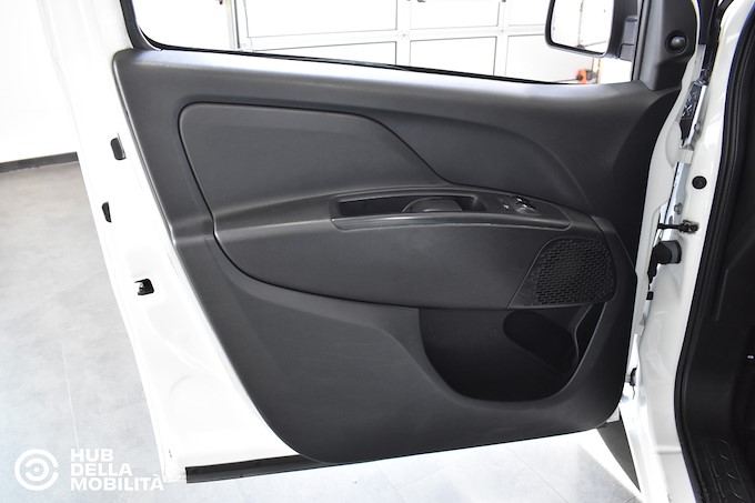 FIAT Doblò 1.6 MJT 105CV S&S PC-TN Cargo Business